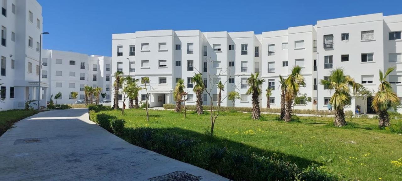 Beachside 2 Bedroom Apartment In Diplomatic Forest Tangier With Free Parking Zewnętrze zdjęcie