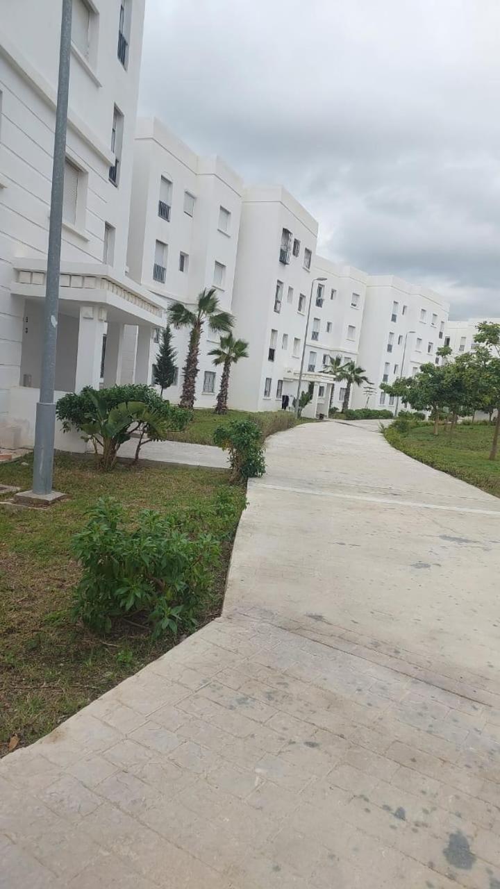 Beachside 2 Bedroom Apartment In Diplomatic Forest Tangier With Free Parking Zewnętrze zdjęcie